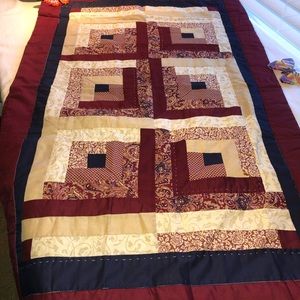 KEECO King Size Pillow Shams Set, Quilted Look, NWOT, pet/smoke free home